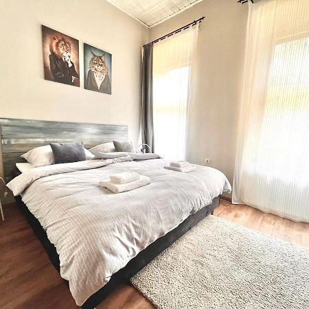 Ferienwohnung Kohaz Apartman Veszprém Exterior foto