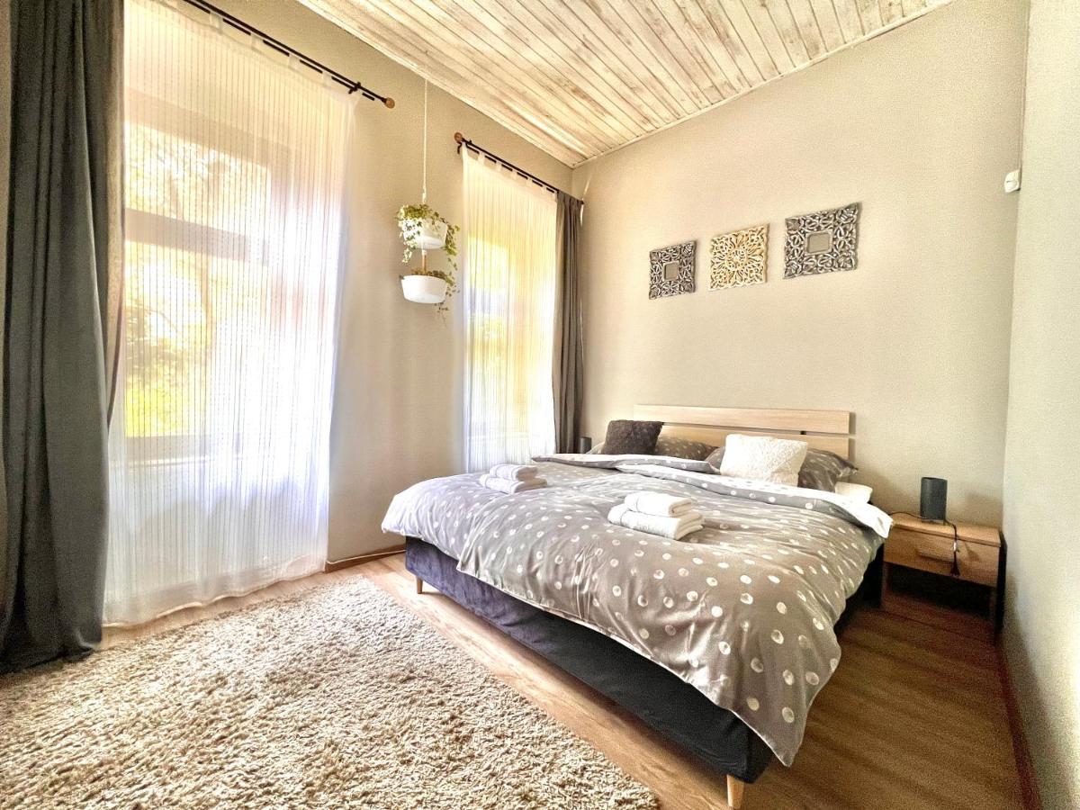 Ferienwohnung Kohaz Apartman Veszprém Exterior foto